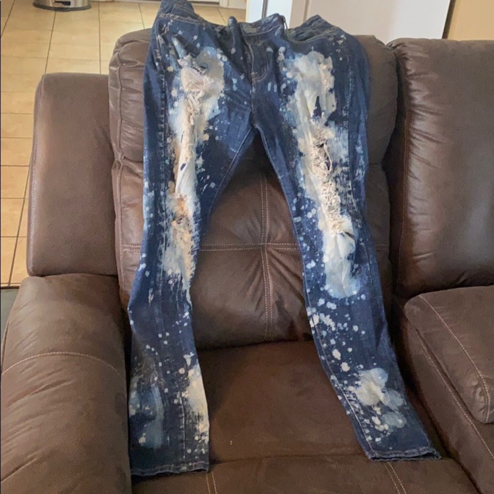 Jeans